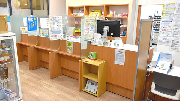 メッツ古町薬局の受付/カウンター
