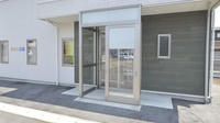 ラポル薬局の入口