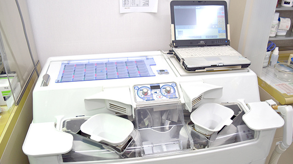 中央調剤薬局中央店の調剤器具