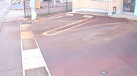 すみれ薬局木田店の駐車場