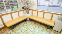 エムケイ薬局　ひらさわ店の待合スペース