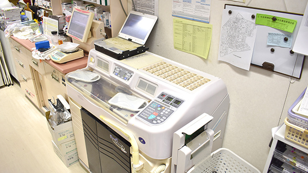 メッツ胎内薬局の調剤器具