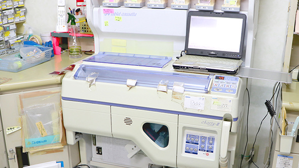 ひばり薬局の調剤器具