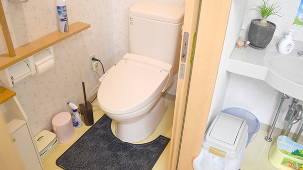 つきおかつばさ薬局のお手洗い
