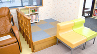 つきおかつばさ薬局のキッズ用設備