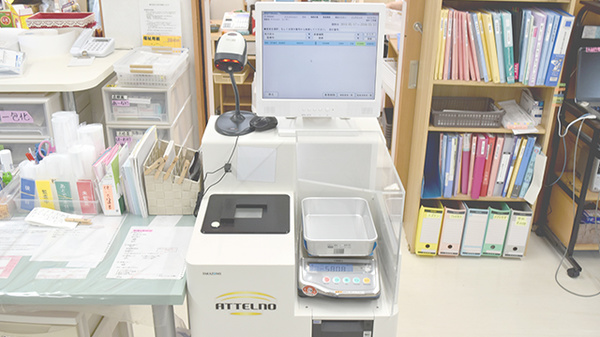 西尾薬局富崎店の調剤器具