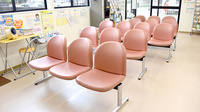 たんぽぽ薬局　伏木店の待合スペース