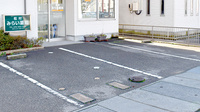 松村みらい薬局の駐車場