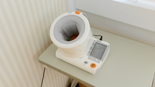 キリン堂　押野薬局の血圧計