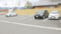 ハートフル薬局甲府東店の駐車場
