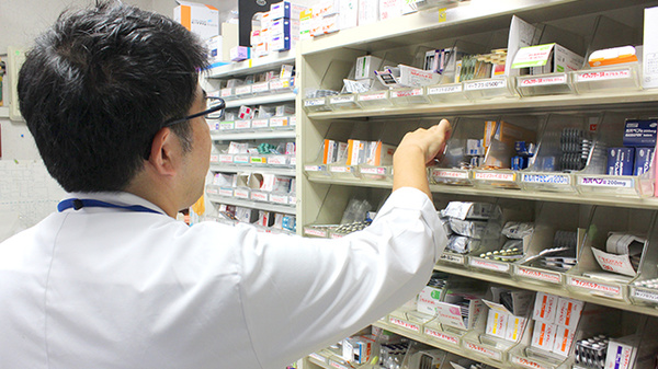 アーク調剤薬局　甲府住吉店の作業風景