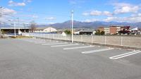 いちい調剤薬局の駐車場