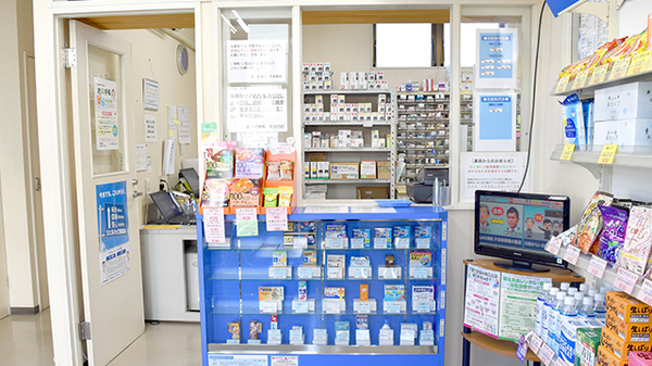 よつば薬局　下吉田店の受付/カウンター