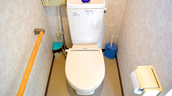 よつば薬局　下吉田店のお手洗い