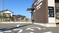 アーク調剤薬局　アルプス吉田店のドライブスルー