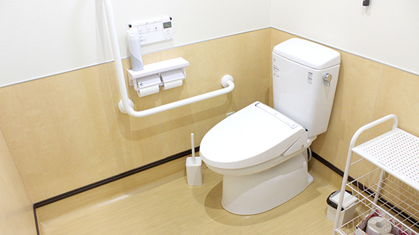 甲斐竜王薬局のお手洗い