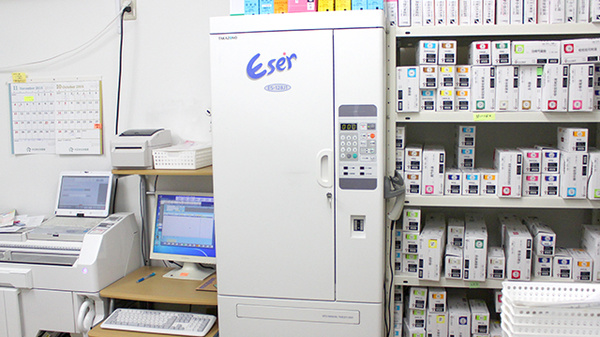 甲斐竜王薬局の調剤器具
