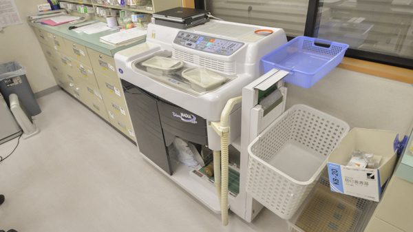 新村薬局の調剤器具