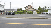 二子薬局の駐車場