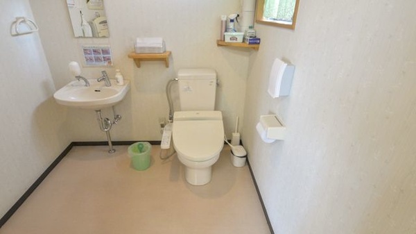 つばめ薬局のお手洗い