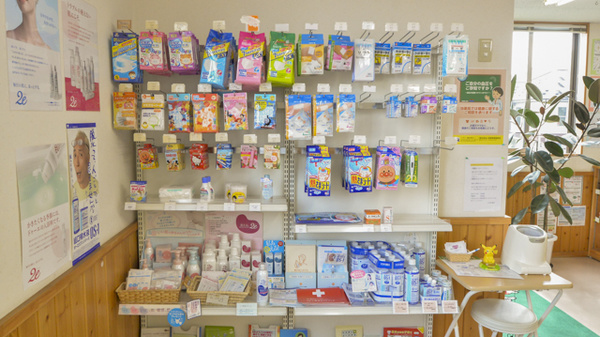 つばめ薬局の雑貨品