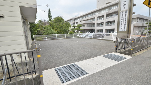 ききょう薬局の駐車場
