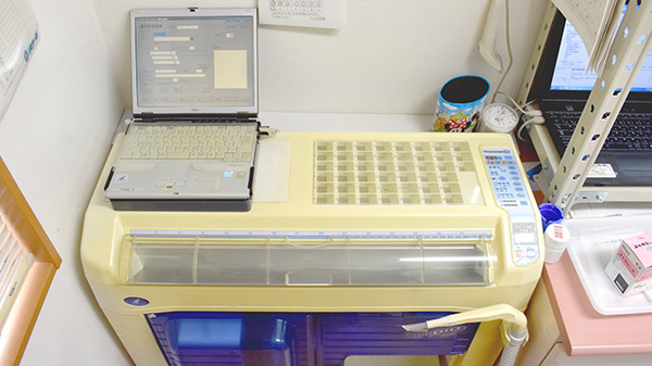 あい薬局の調剤器具