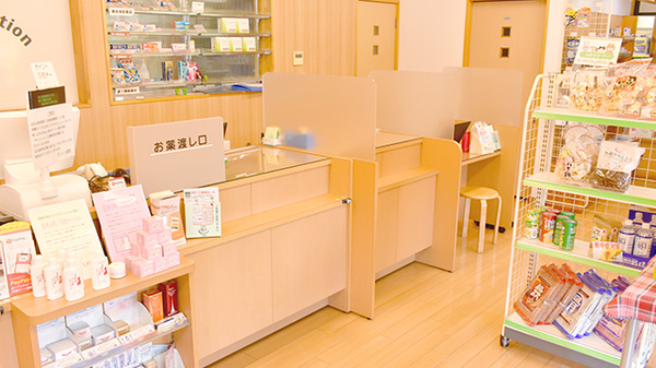 グリーン薬局の受付/カウンター