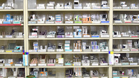 たんぽぽ薬局　西改田店の薬棚