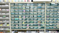 平成調剤薬局川部店の薬棚