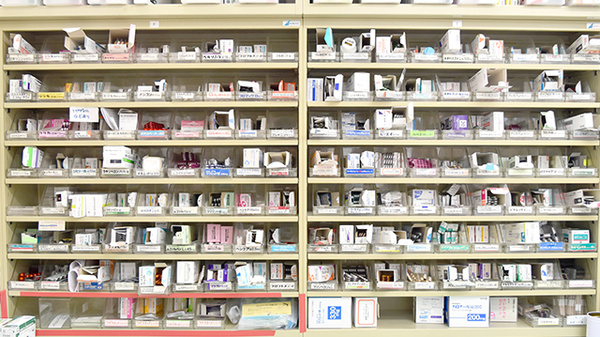たんぽぽ薬局　シティタワー店の薬棚