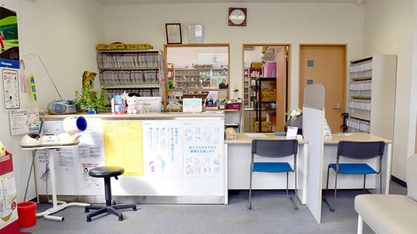 しょうなん調剤薬局茜部店の受付/カウンター