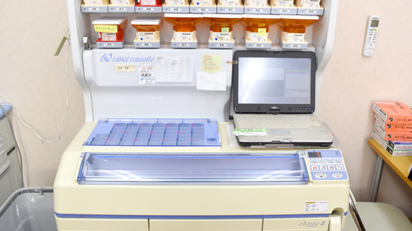 平成調剤薬局八代店の調剤器具