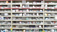 たんぽぽ薬局　関店の薬棚