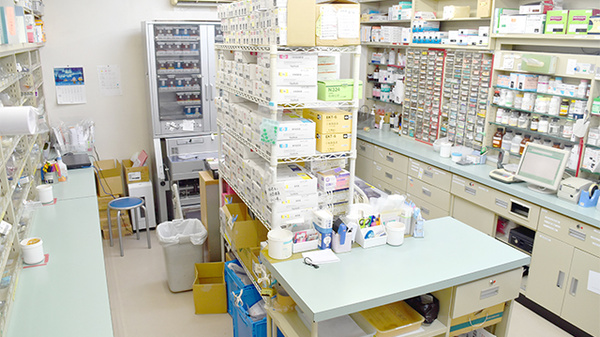 たんぽぽ薬局　八幡桜町店の調剤室