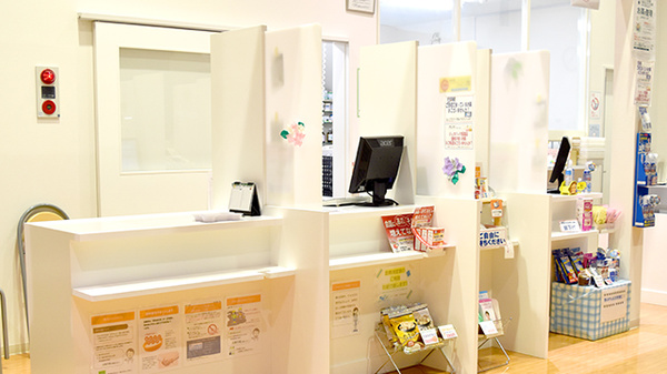 グリーン薬局　久美愛病院前店の受付/カウンター