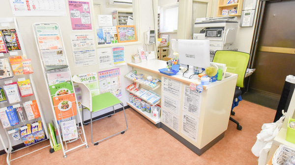 上河津薬局の受付/カウンター