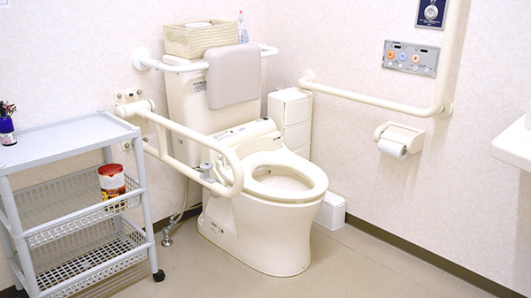 株式会社アサヒ函南薬局のお手洗い