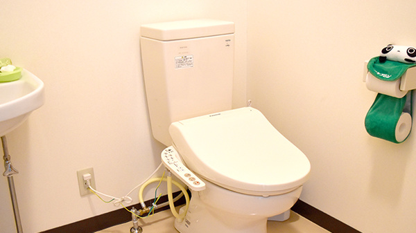 メイプル薬局　中央店のお手洗い