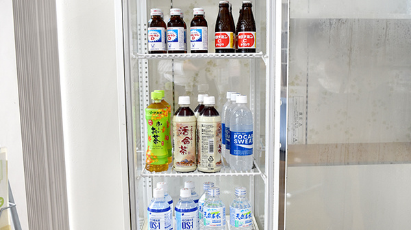 メイプル薬局　中央店の飲食物