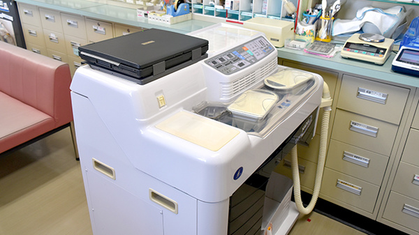 ひかり薬局登呂店の調剤器具