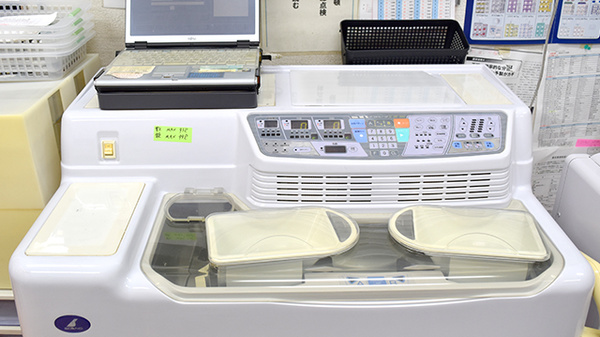 えびつか薬局の調剤器具