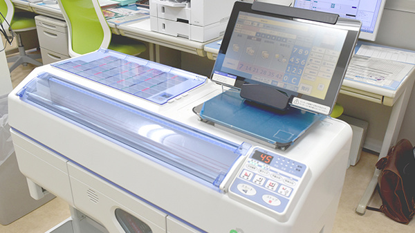 あるぷす薬局於呂店の調剤器具