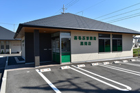 あるぷす薬局高畑店の外観