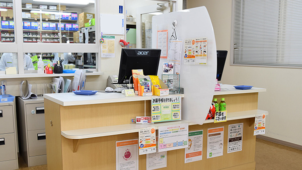 たんぽぽ薬局　池下店の受付/カウンター
