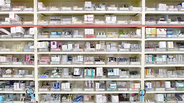 たんぽぽ薬局　中村日赤前店の薬棚