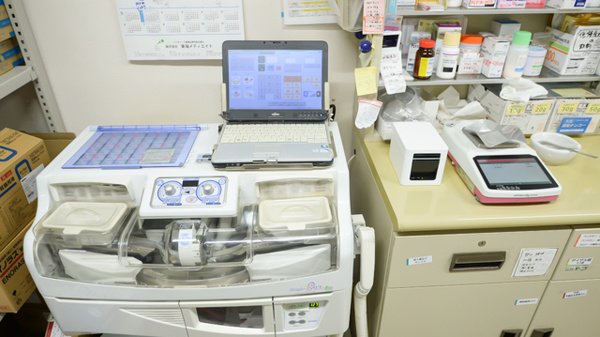 みかん薬局の調剤器具