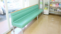 たんぽぽ薬局　木場店の待合スペース
