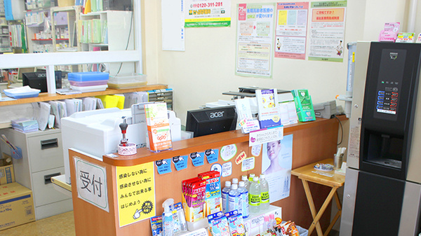 たんぽぽ薬局　桃山店の受付/カウンター