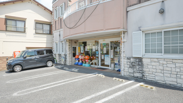 有限会社　伊藤薬局の駐車場